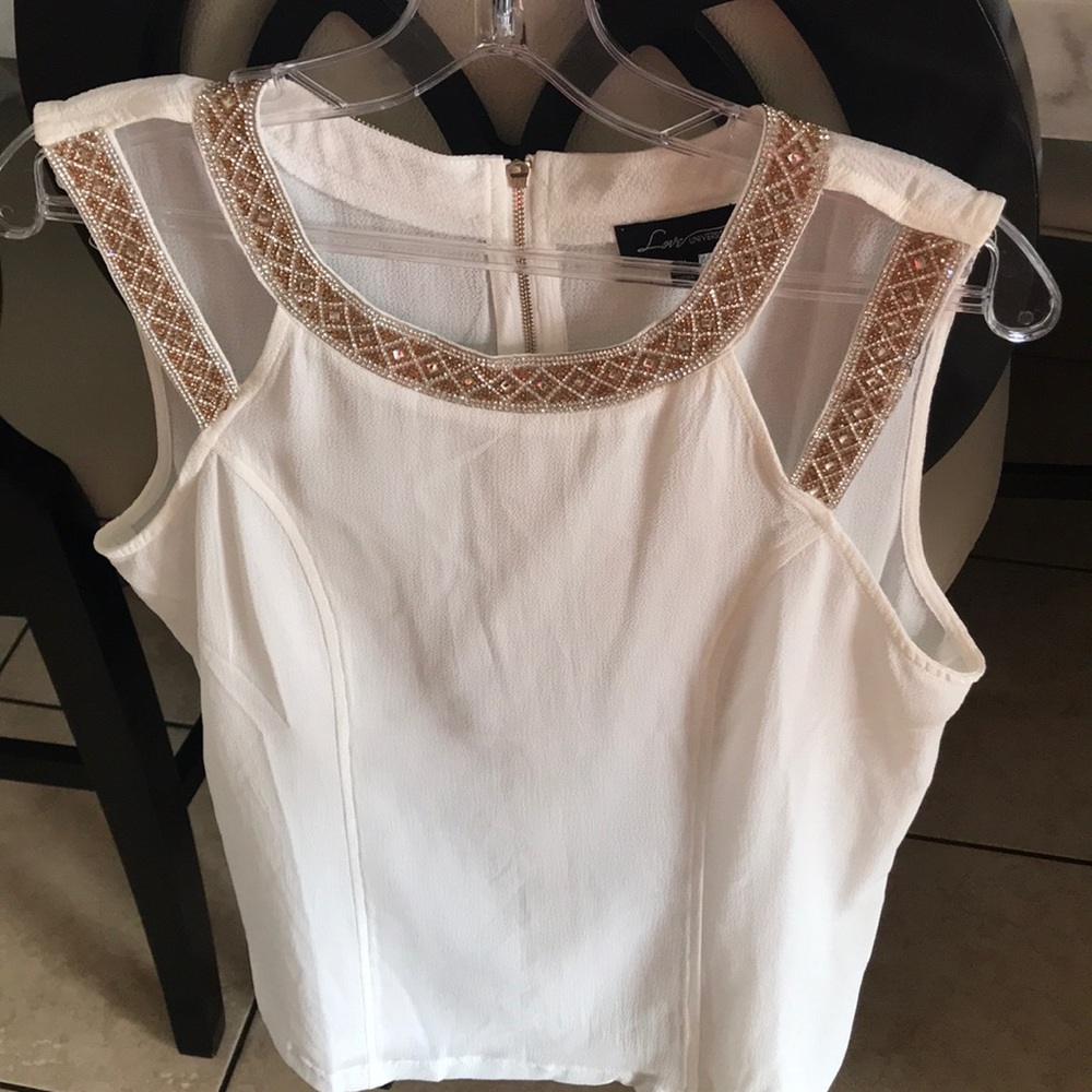 πLOVE UNIVERSITY CAMISOLE TOP π - Picture 2 of 8